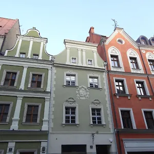 Rosemary's Private Ensuite In Old Town Poznan